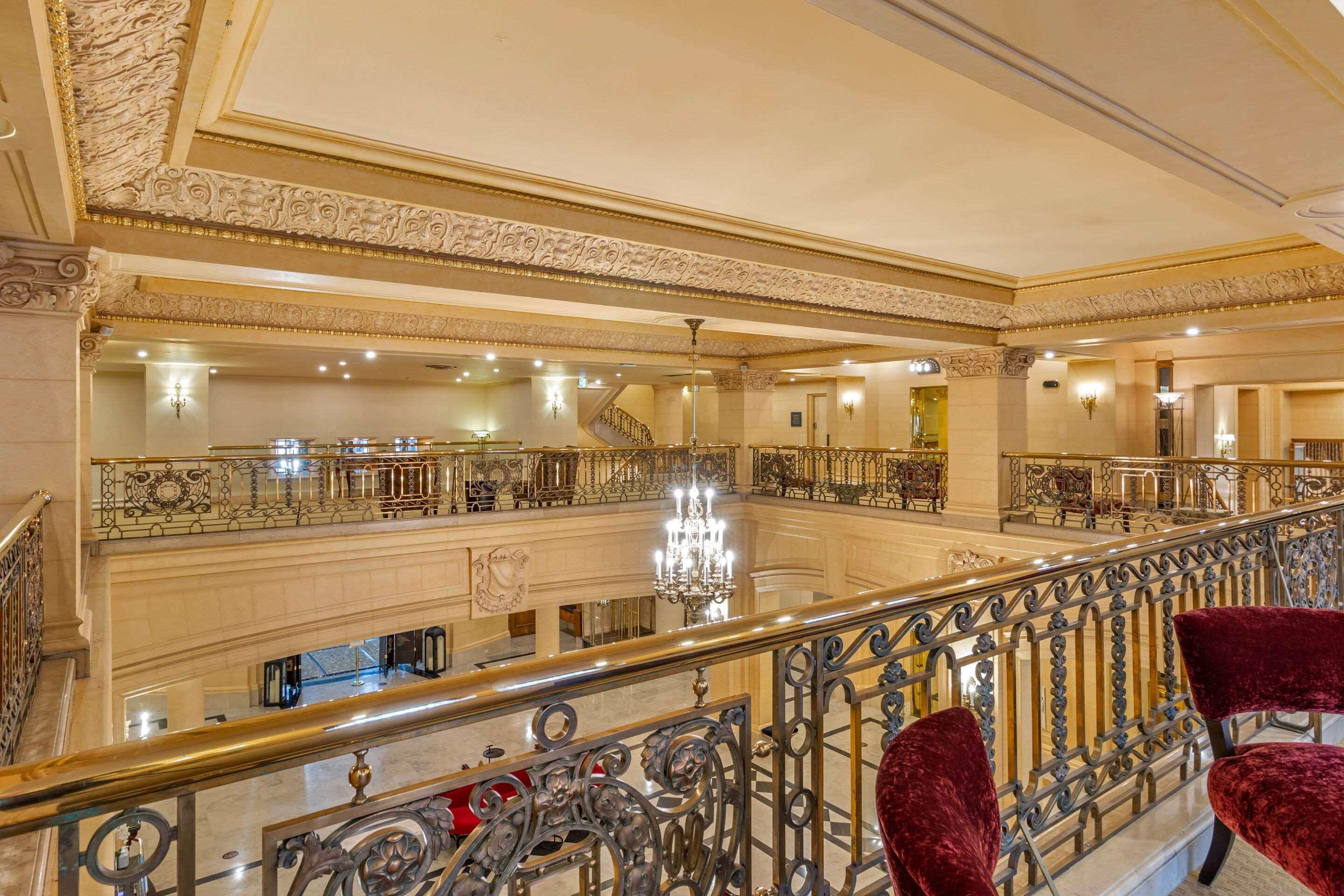 The Fort Garry Hotel, Spa And Conference Centre, Ascend Hotel Collection Winnipeg Exterior foto